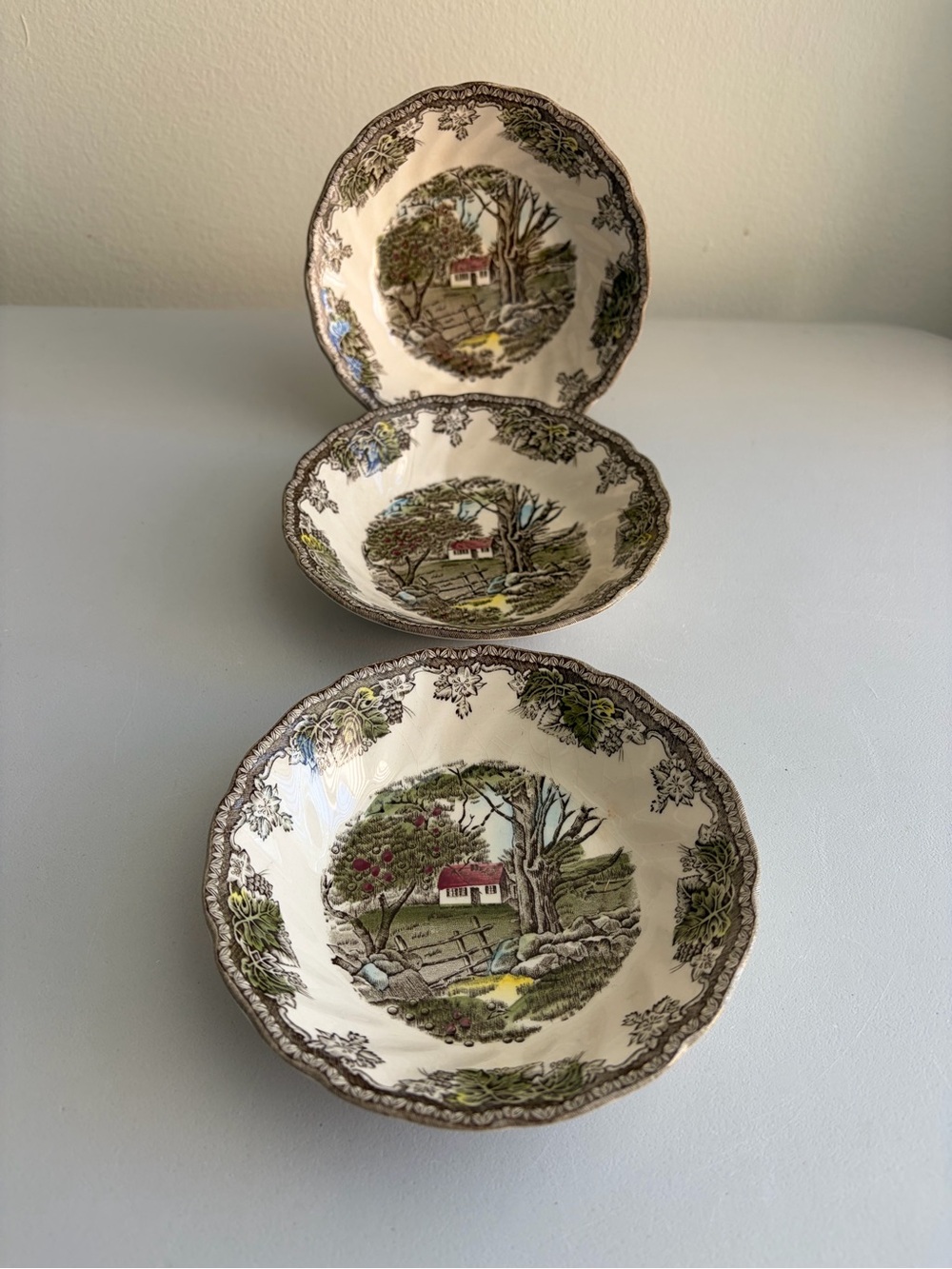 Johnson Brothers Friendly Village The Stone Wall Pattern Set Of 3 Fruit Bowls